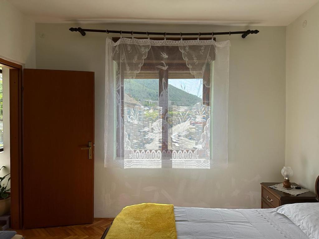 Apartments Bilic Vis Bagian luar foto